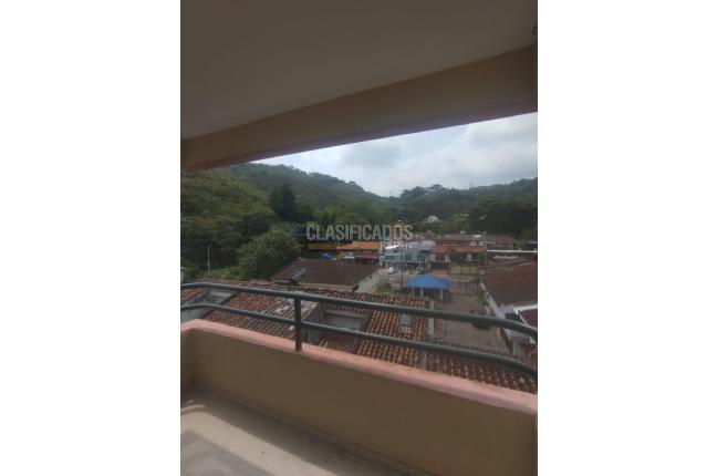 Apartamentos, Alquiler, Bella Suiza - $1.500.000