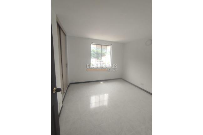 Apartamentos, Alquiler, Bella Suiza - $1.500.000