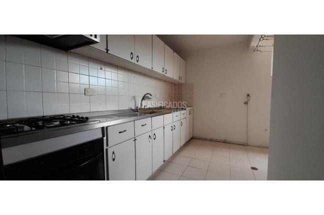 Apartamentos, Alquiler, Prados del Norte - $2.300.000
