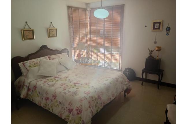 Apartamentos, Venta, Aguacatal - $1.400.000.000