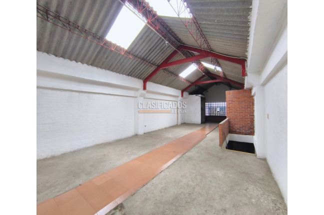 Locales y Bodegas, Venta, Cristóbal Colón - $1.300.000.000