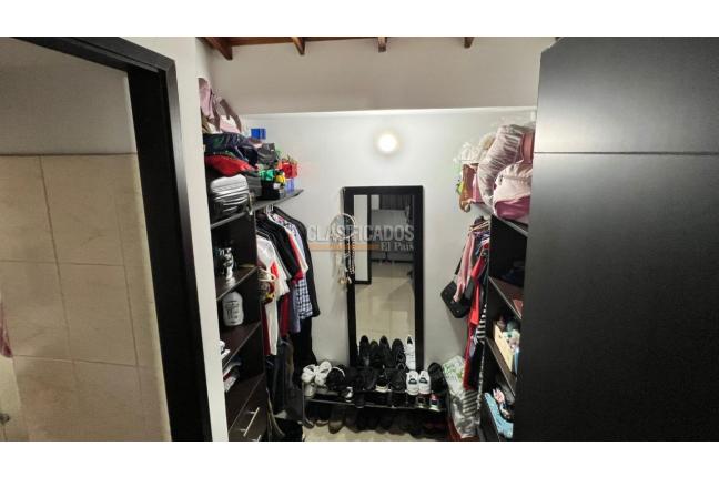 Apartamentos, Venta, Ciudad Capri - $420.000.000