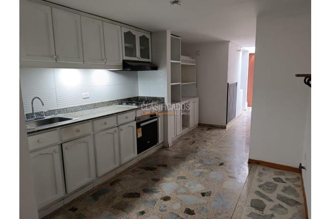 Casas, Venta, Alférez Real - $360.000.000