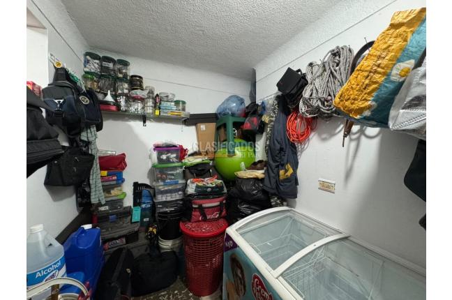 Edificios, Venta, Obrero - $1.300.000.000