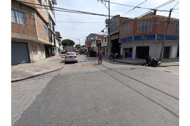 Edificios, Venta, Obrero - $1.300.000.000