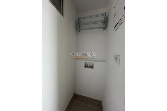 Apartaestudios, Alquiler, Cerro Cristales - $2.600.000