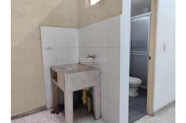 Locales y Bodegas, Alquiler, Porvenir - $3.300.000