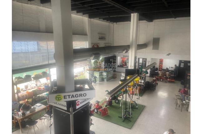 Edificios, Venta, Menga - $5.627.411.288