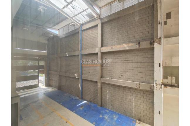 Edificios, Venta, Prados del Norte - $3.846.000.000