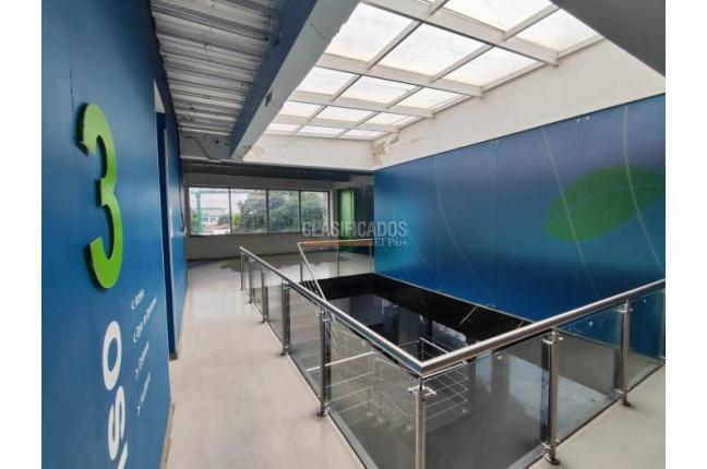 Edificios, Venta, Prados del Norte - $3.846.000.000