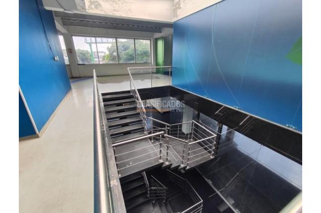 Edificios, Venta, Prados del Norte - $3.846.000.000