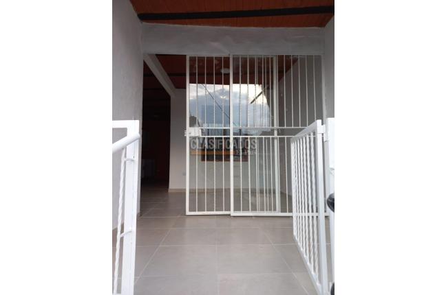Apartamentos, Alquiler, Conquistadores - $720.000