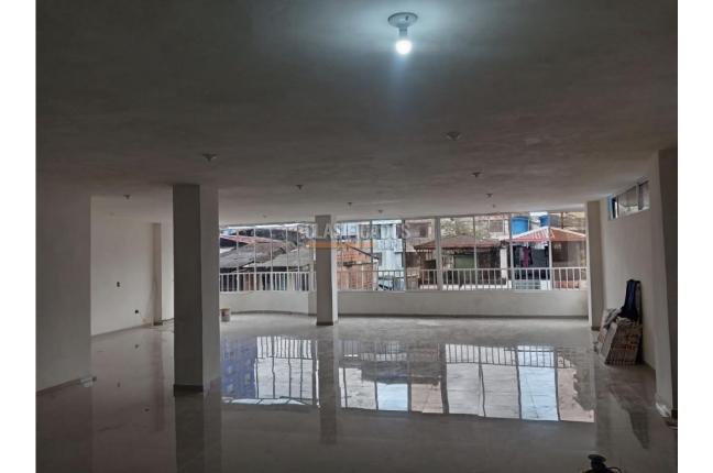 Locales y Bodegas, Alquiler en Buenaventura