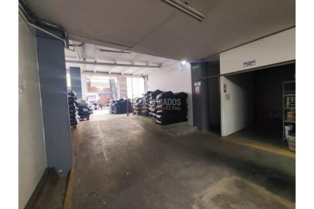 Locales y Bodegas, Venta, El Troncal - $3.280.000.000