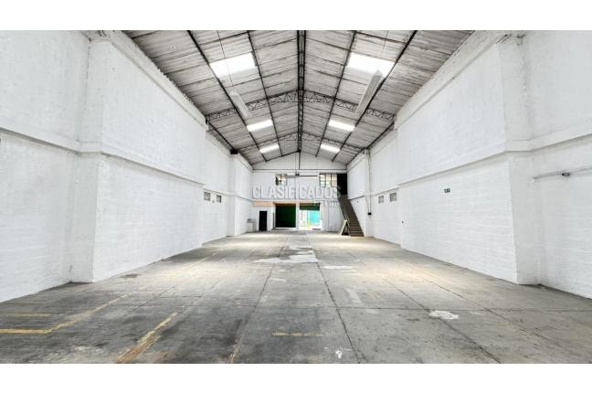 Locales y Bodegas, Alquiler en Yumbo