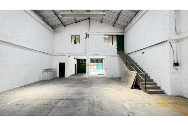 Locales y Bodegas, Alquiler, Yumbo - $8.200.000