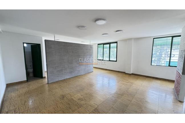 Locales y Bodegas, Alquiler, Yumbo - $8.200.000