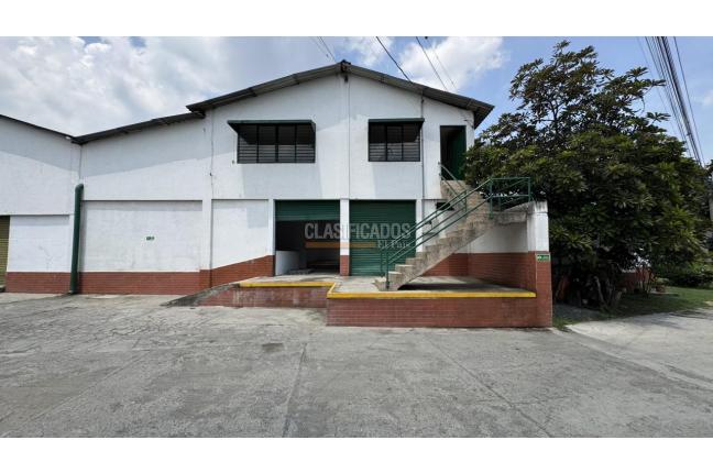 Locales y Bodegas, Alquiler, Yumbo - $8.200.000