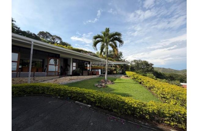 Casas, Venta en Yumbo