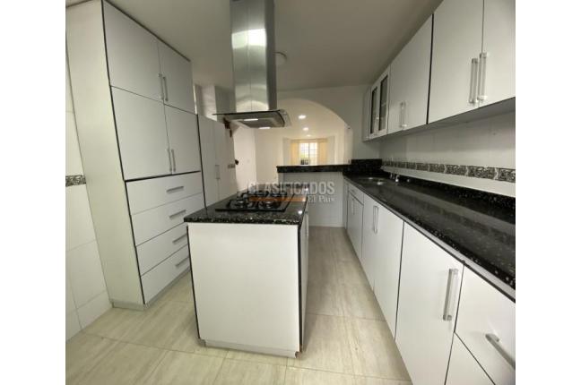 Casas, Venta, La Hacienda - $660.000.000