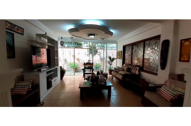 Casas, Venta, Prados del Limonar - $1.300.000.000