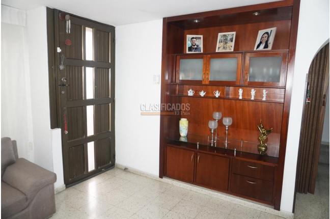 Casas, Venta en La Flora