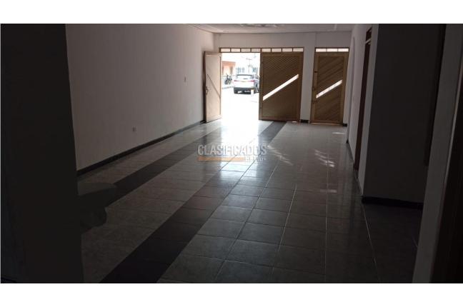 Casas, Alquiler, Chapinero - $1.800.000