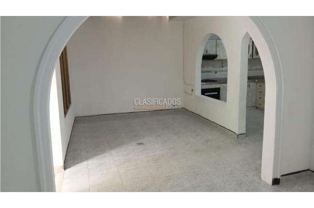 Casas, Alquiler, Chapinero - $1.800.000