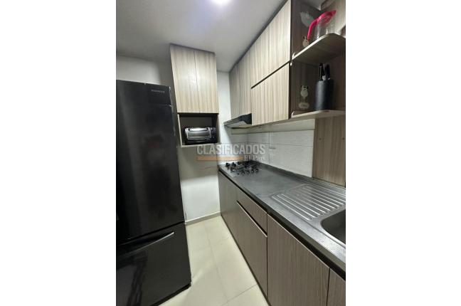 Apartamentos, Venta, Primero de Mayo - $330.000.000