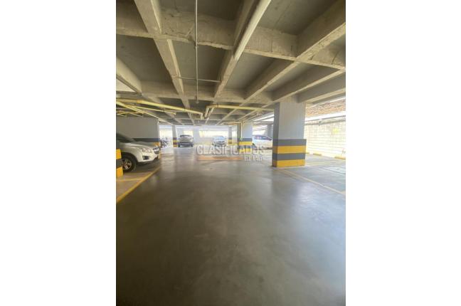 Apartamentos, Venta, Primero de Mayo - $330.000.000