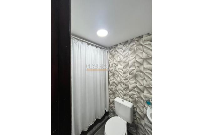 Oficinas y Consultorios, Alquiler, Granada - $6.545.000