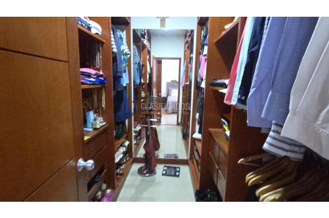 Apartamentos, Alquiler, Ciudad Jardín - $4.700.000