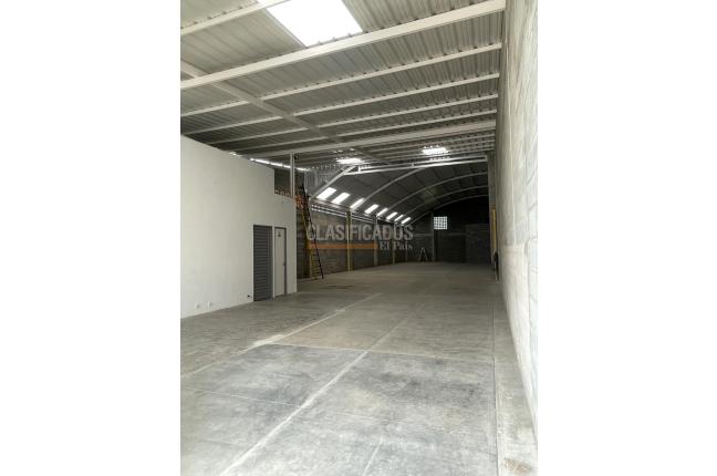 Locales y Bodegas, Alquiler, Montebello - $7.580.000