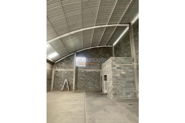 Locales y Bodegas, Alquiler, Montebello - $7.580.000