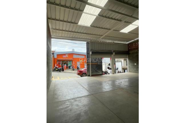 Locales y Bodegas, Alquiler, Montebello - $7.580.000