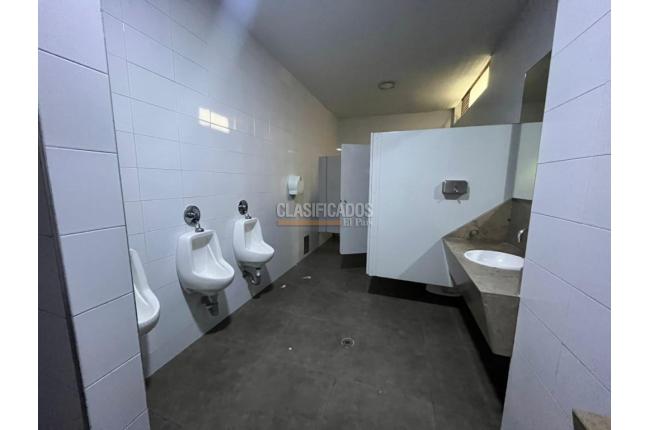 Locales y Bodegas, Alquiler, Bogotá - $5.500.000