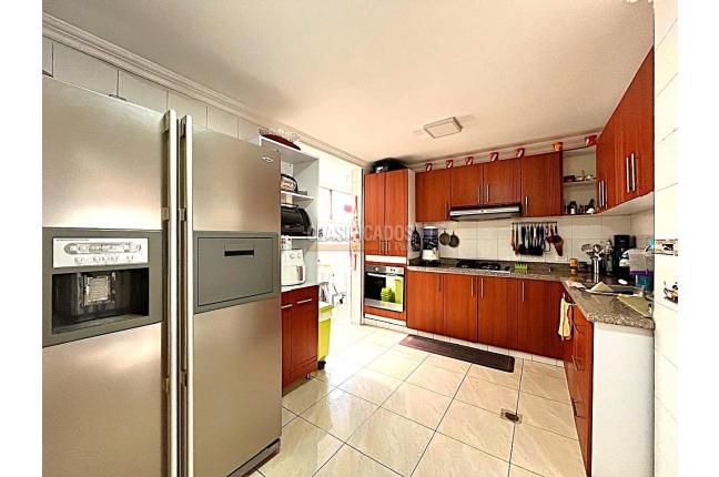 Apartamentos, Venta, Versalles - $600.000.000