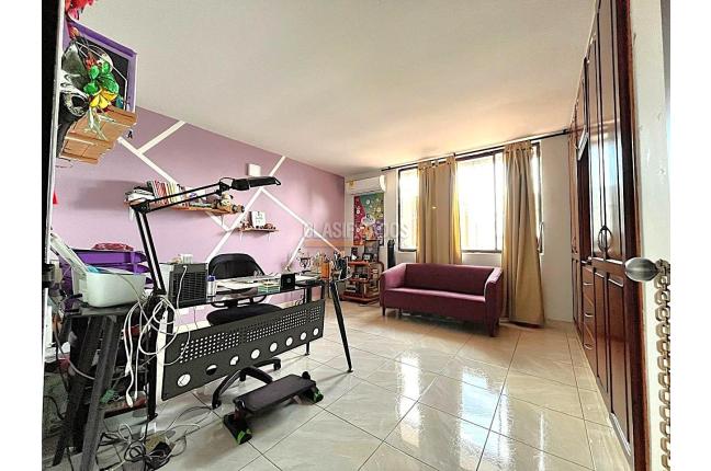 Apartamentos, Venta, Versalles - $600.000.000