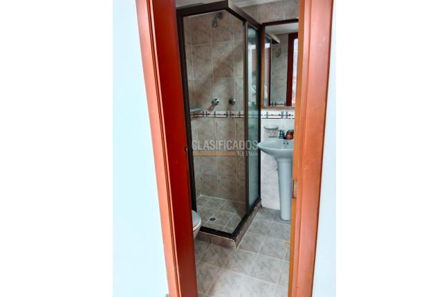 Apartamentos, Venta, Primero de Mayo - $330.000.000