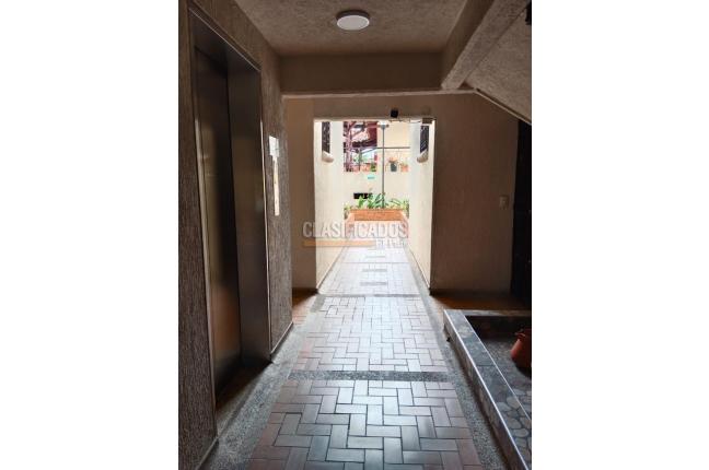 Apartamentos, Venta, Primero de Mayo - $330.000.000