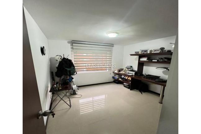 Apartamentos, Venta, La Flora - $550.000.000
