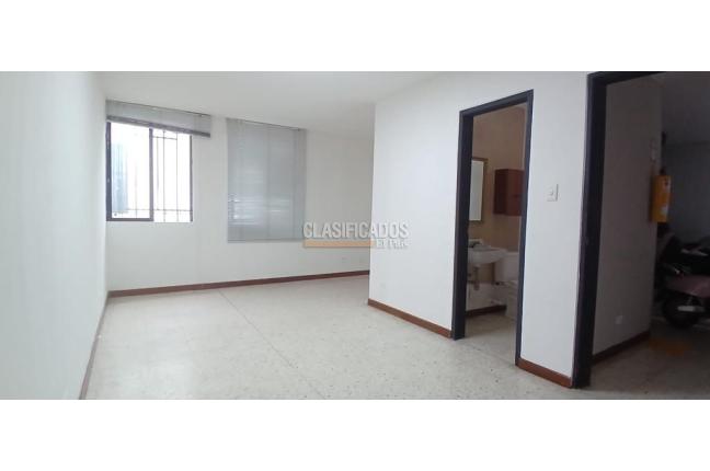 Oficinas y Consultorios, Alquiler, San Pedro - $800.000