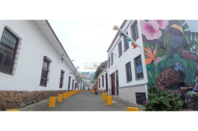 Oficinas y Consultorios, Alquiler, San Pedro - $800.000