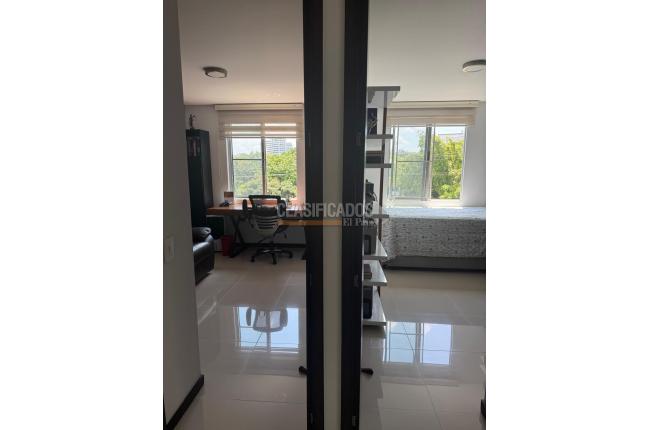 Apartamentos, Venta en Pance