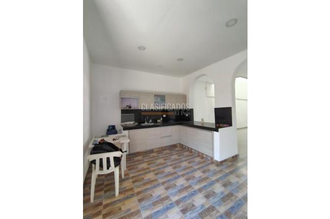 Locales y Bodegas, Venta, Bretaña - $550.000.000