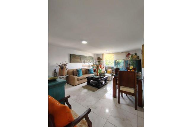 Apartamentos, Venta en Bella Suiza