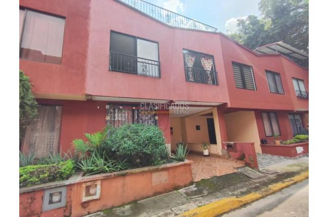 Casas, Venta en El Jordán