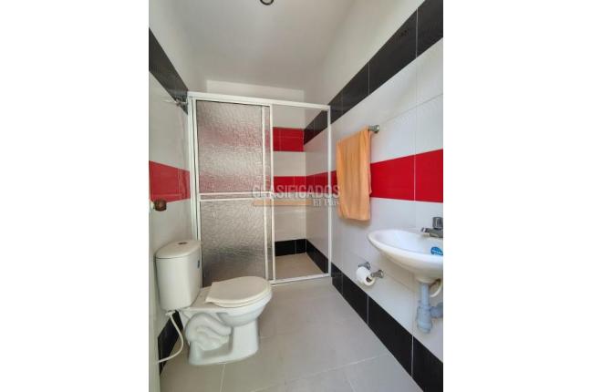 Casas, Venta, Bretaña - $550.000.000