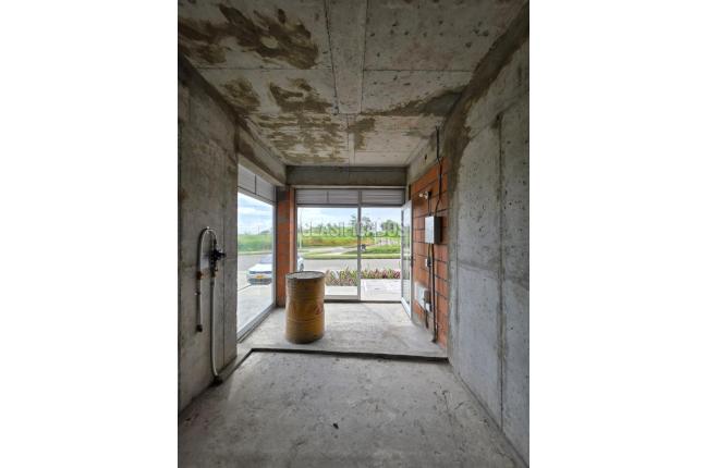 Locales y Bodegas, Alquiler, Ciudad Pacifica - $2.200.000