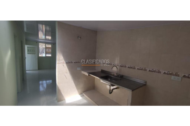 Casas, Alquiler, Ciudad Córdoba - $700.000